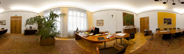 Landeshauptmann Dr. Pühringer 